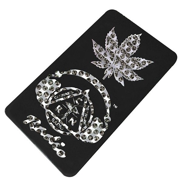 List 104+ Pictures how to grind weed with a credit card Stunning